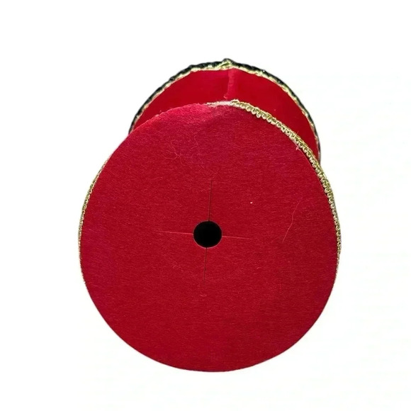 Red Velvet Jeweled Soldier Hat Christmas Tree Topper
Gold Chain - Picture 3 of 4